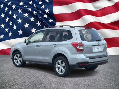 Used 2014 Subaru Forester 2.5i Premium w/ Popular Package #2 AWD/4WD image 11
