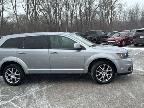 Used 2016 Dodge Journey R/T w/ Driver Convenience Group image 3
