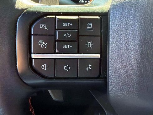 Used 2025 Ford F150 Raptor AWD/4WD image 19