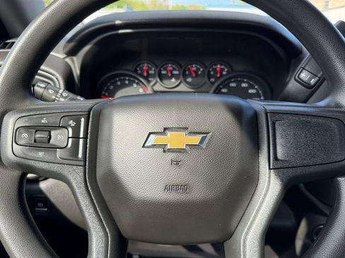 Used 2025 Chevrolet Silverado 1500 W/T RWD image 18