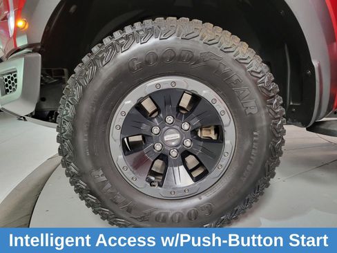 Used 2018 Ford F150 Raptor w/ Equipment Group 802A Luxury image 12