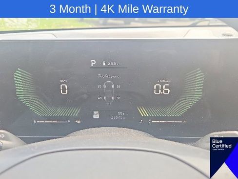 Used 2025 Kia K4 FWD image 40