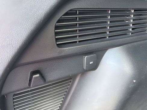 Used 2023 Ford Escape Active image 13