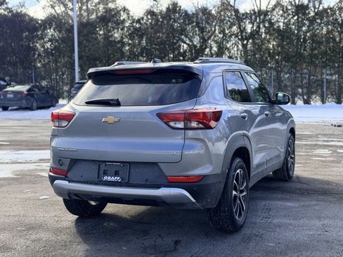 Certified 2024 Chevrolet TrailBlazer LT w/ LT Cold Weather Package image 4