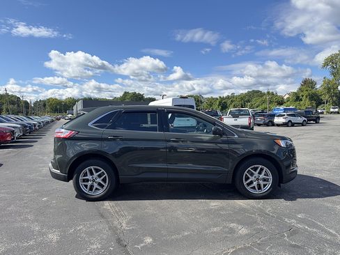 Certified 2024 Ford Edge SEL w/ Convenience Package AWD/4WD image 7