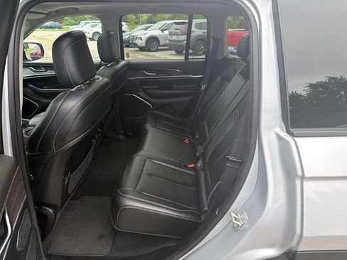 Used 2024 Jeep Grand Cherokee Limited 4xe AWD/4WD image 14