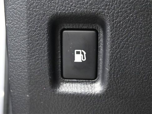 Certified 2023 Lexus GX 460 Premium w/ Premium Plus Package image 8