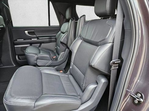 New 2026 Ford Expedition Max Platinum w/ Stealth Appearance Package AWD/4WD image 12