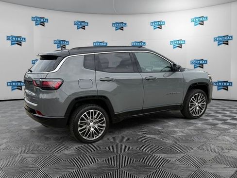 Certified 2022 Jeep Compass Limited w/ Elite Group AWD/4WD image 6
