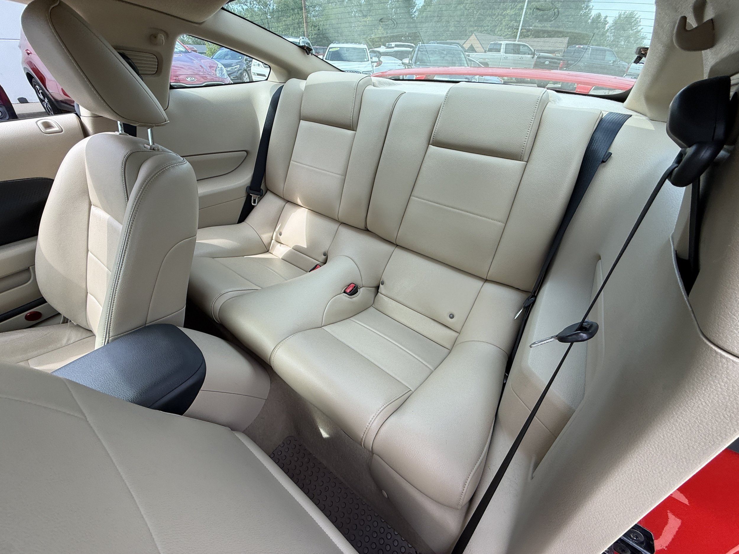 Used 2005 Ford Mustang Premium RWD image 10