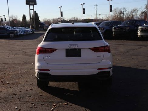 Used 2025 Audi Q3 2.0T Premium image 5
