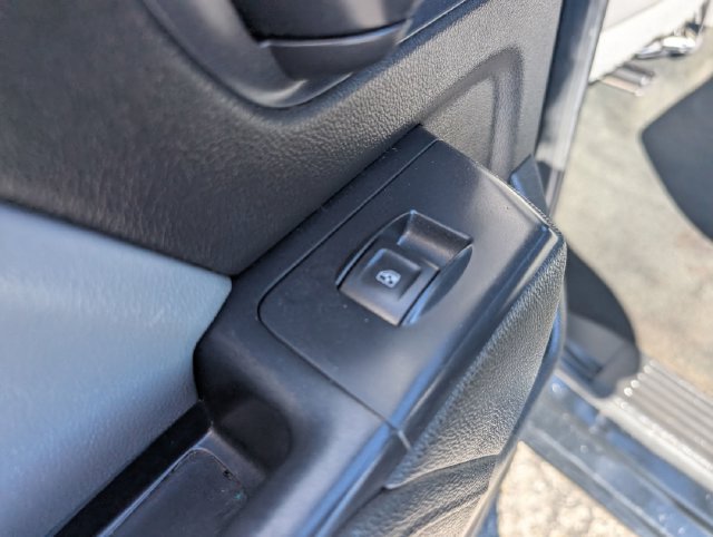 Used 2016 Chevrolet Silverado 1500 Custom w/ Custom Convenience Package RWD image 16