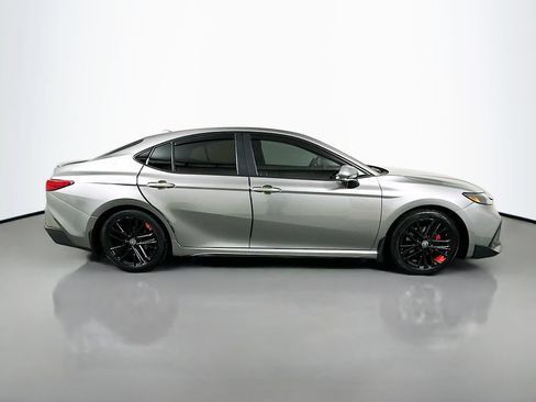 Certified 2025 Toyota Camry SE w/ Convenience Package FWD image 4