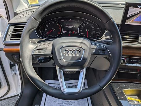 Used 2023 Audi Q5 2.0T Premium w/ Convenience Package AWD/4WD image 16