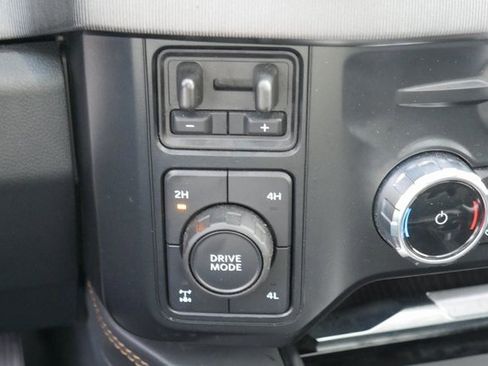 Certified 2024 Ford F350 Platinum image 23