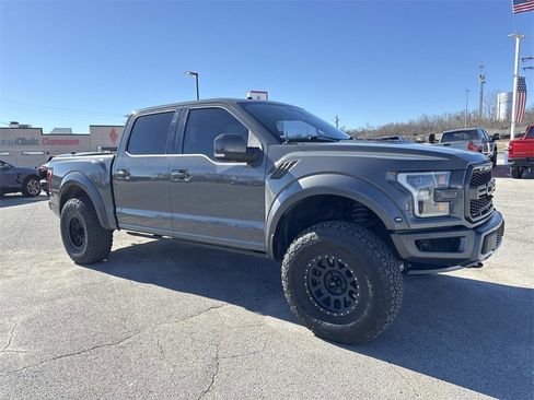 Used 2018 Ford F150 Raptor w/ Equipment Group 802A Luxury image 7