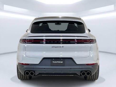 New 2026 Porsche Cayenne S image 6