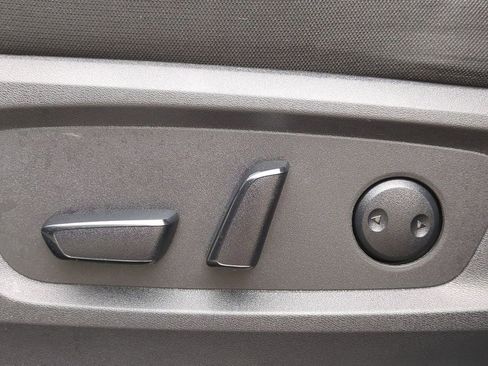 Certified 2022 Nissan Pathfinder SV image 20