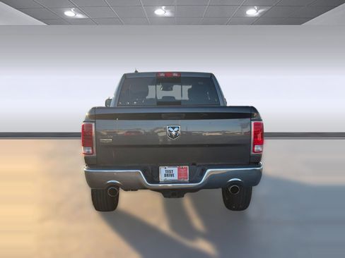 Used 2016 RAM 1500 Laramie w/ Convenience Group image 9