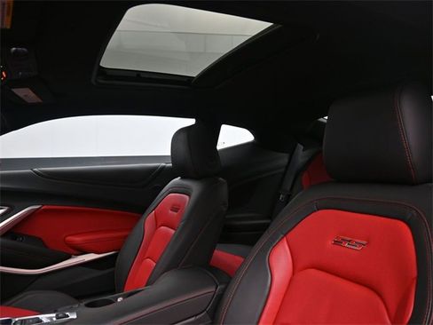 Used 2024 Chevrolet Camaro SS image 32