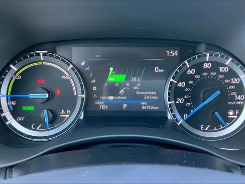 Used 2021 Toyota Highlander Platinum FWD image 26