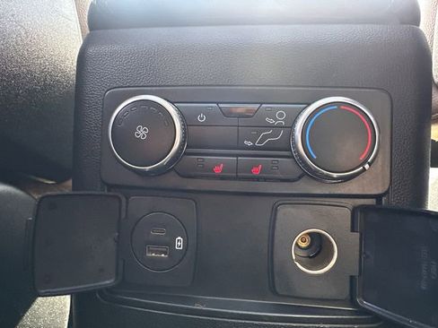 Used 2020 Ford Explorer XLT w/ Equipment Group 202A image 16