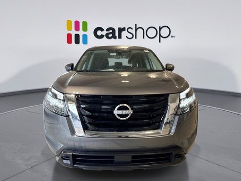 Used 2025 Nissan Pathfinder SV AWD/4WD image 8