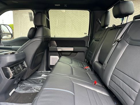New 2026 Ford F250 Platinum image 38