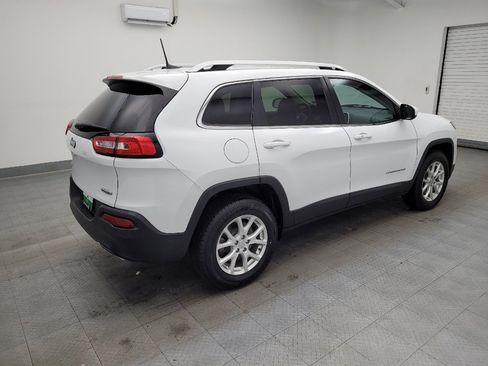 Used 2018 Jeep Cherokee Latitude Plus image 10