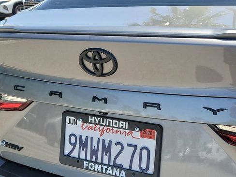 Used 2025 Toyota Camry SE FWD image 27