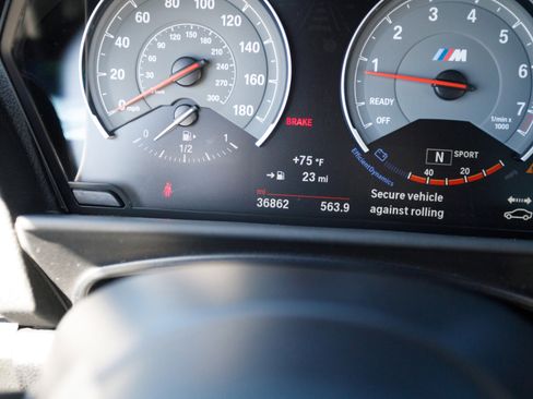 Used 2017 BMW M2 image 35