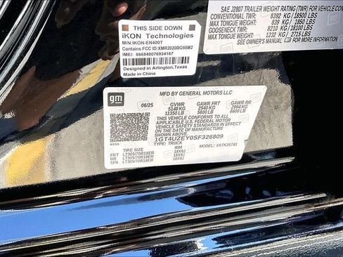 Used 2025 GMC Sierra 2500 AT4X AWD/4WD image 18