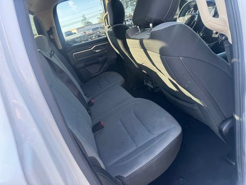 Used 2019 RAM 1500 Big Horn AWD/4WD image 11