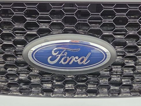Used 2018 Ford F150 XL w/ Equipment Group 101A Mid RWD image 28
