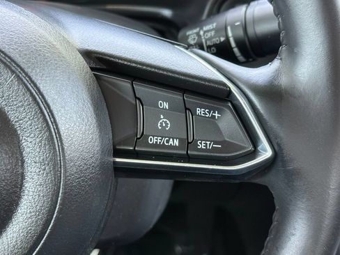 Used 2018 MAZDA MAZDA3 Touring FWD image 30