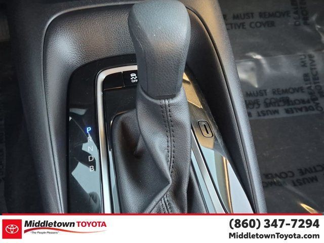 Certified 2025 Toyota Corolla LE FWD image 27