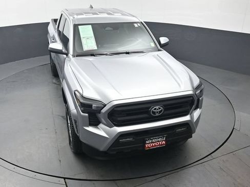 Used 2026 Toyota Tacoma SR5 AWD/4WD image 46