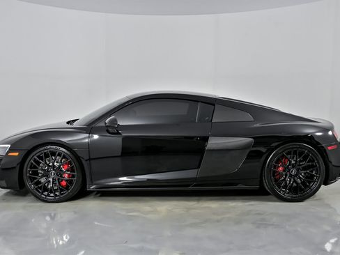 Used 2020 Audi R8 V10 image 8