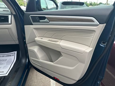 Certified 2021 Volkswagen Atlas SEL w/ MDO Package (Bench Seat) AWD/4WD image 50