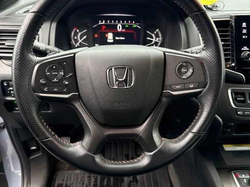Used 2022 Honda Passport TrailSport image 27