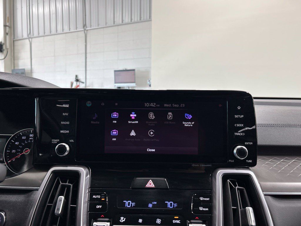 Certified 2024 Kia Sorento EX AWD/4WD image 20
