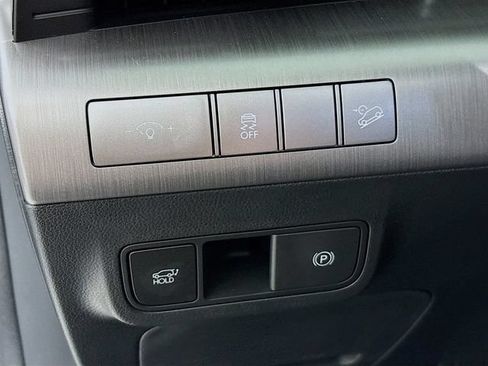 Used 2024 Hyundai Kona Limited AWD/4WD image 10