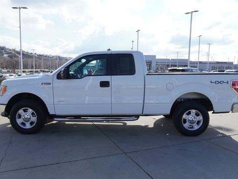 Used 2013 Ford F150 XLT w/ Mid Equipment Group image 5