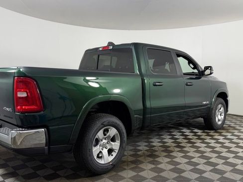 New 2026 RAM 1500 4x4 Crew Cab image 7