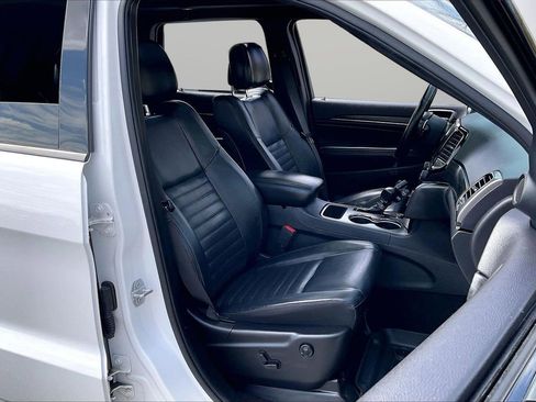 Used 2020 Jeep Grand Cherokee Limited X image 25