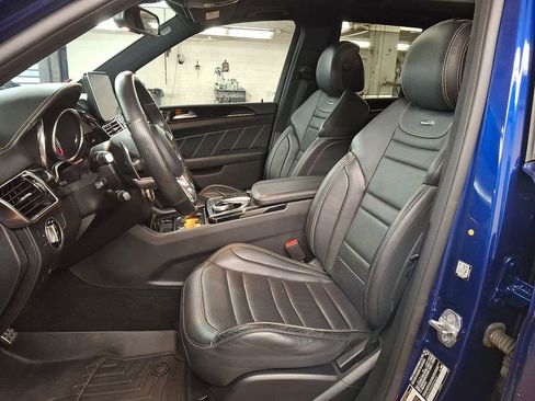 Used 2019 Mercedes-Benz GLE 63 AMG 4MATIC image 11