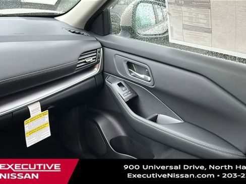 New 2026 Nissan Rogue SV image 24