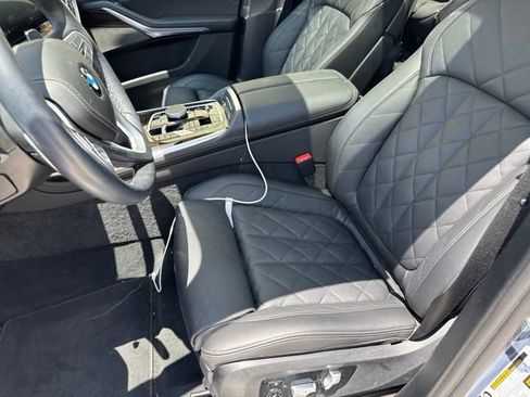 Used 2026 BMW X7 xDrive40i AWD/4WD image 10