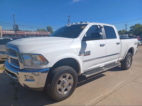 Used 2017 RAM 2500 Big Horn AWD/4WD image 1