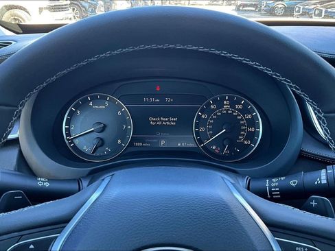 Certified 2025 INFINITI QX50 Pure image 29